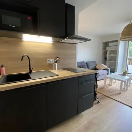Coeur De Cabourg- Joli Studio Avec Terrasse - Cabourg