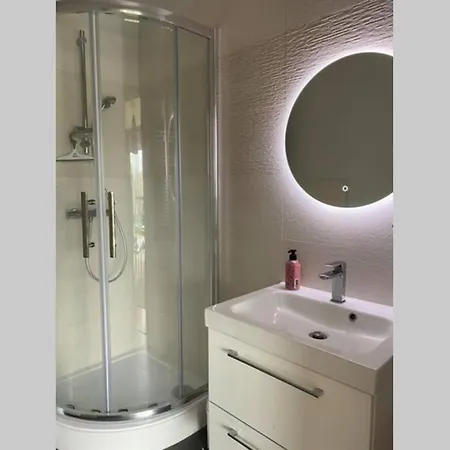Coeur De Cabourg- Joli Studio Avec Terrasse - *