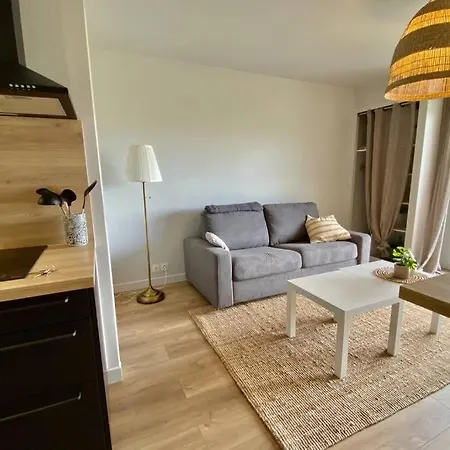 Coeur De Cabourg- Joli Studio Avec Terrasse - Cabourg