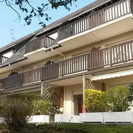 Apartment Coeur De Cabourg- Joli Studio Avec Terrasse - *